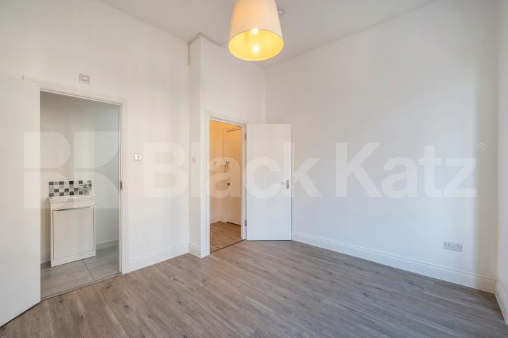 Fully Renovated with Private Garden Cowper Road, Acton Central